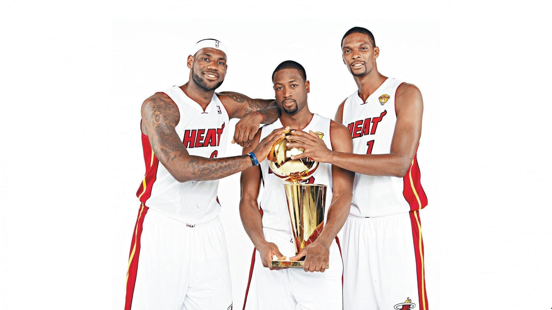 李凯尔爆发难挽败局!男篮五分之差憾负强敌